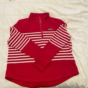 Vineyard Vines. Dreamcloth Placed Striped Relaxed Shep Shirt. Red Velvet. XL.